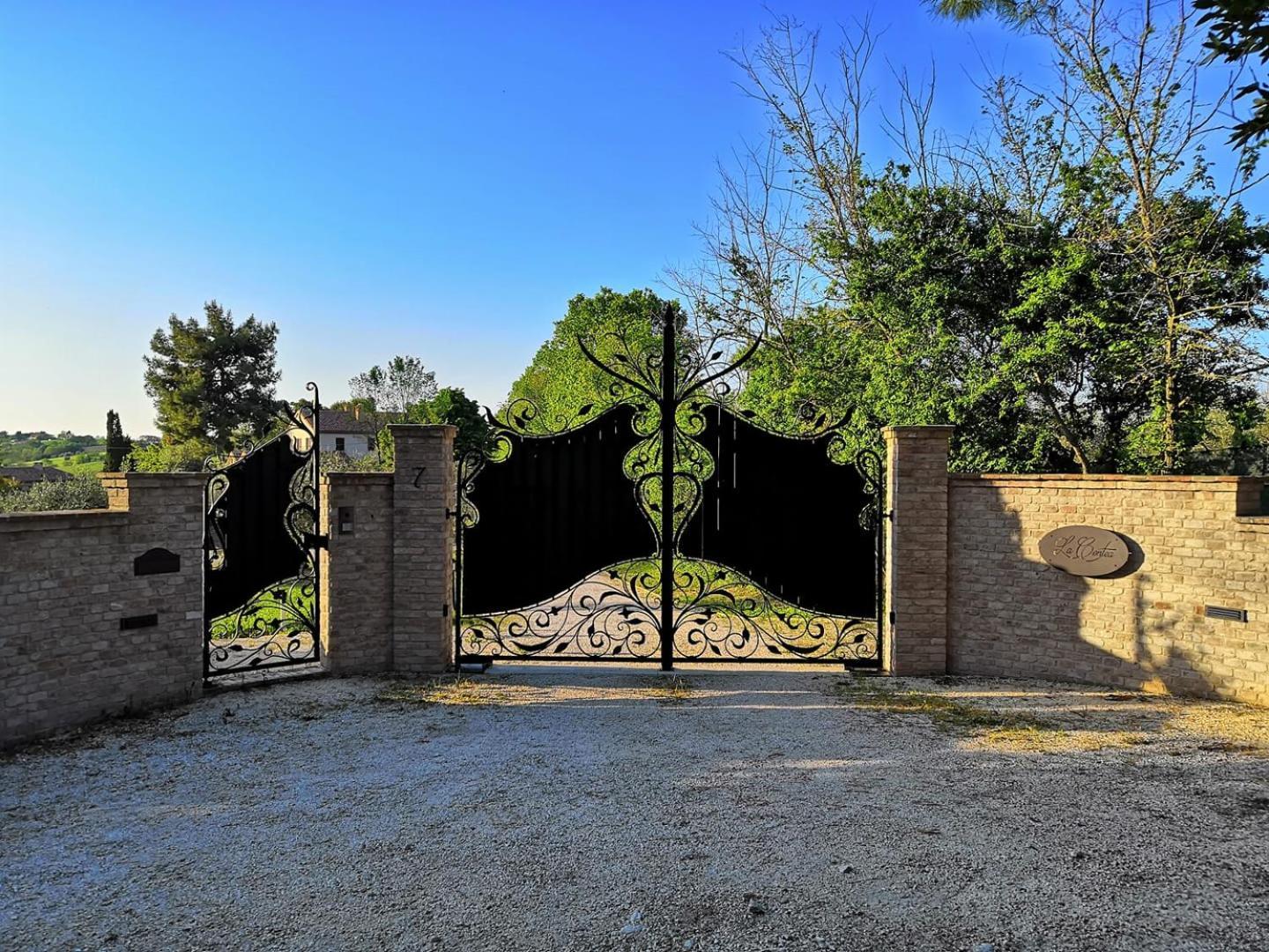 Вилла Agriturismo La Contea Senigallia San Gaudenzio Экстерьер фото